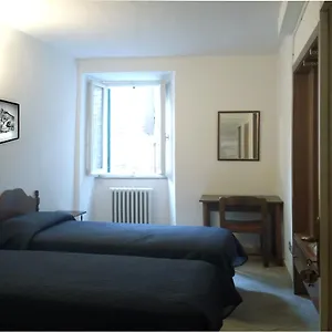 2* Casa de hóspedes Gambacorta